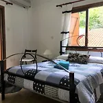 Дом отдыха Gold Mountain House *