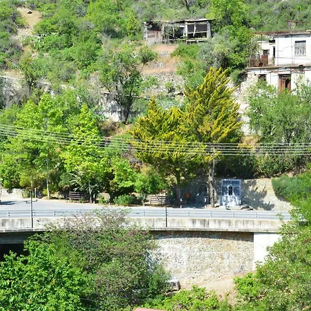 Gold Mountain House *