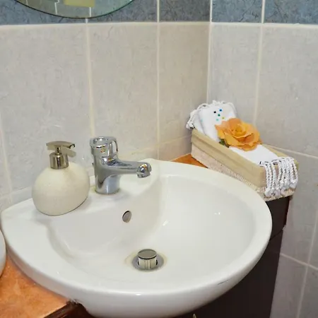 Gold Mountain House بيت للعطل *